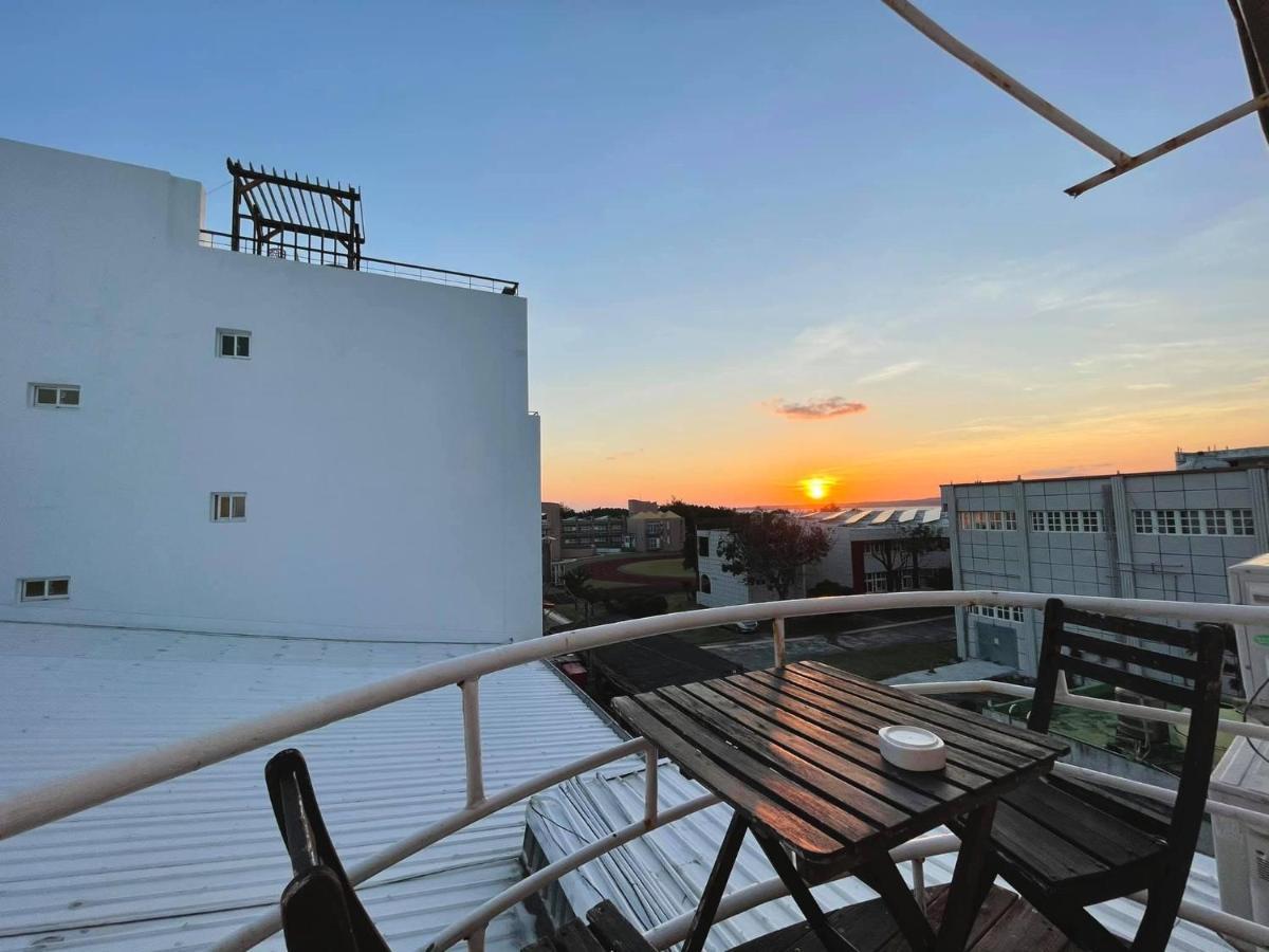 海中天旅店 Sea Of The World B&B Kenting-Nationalpark Exterior foto